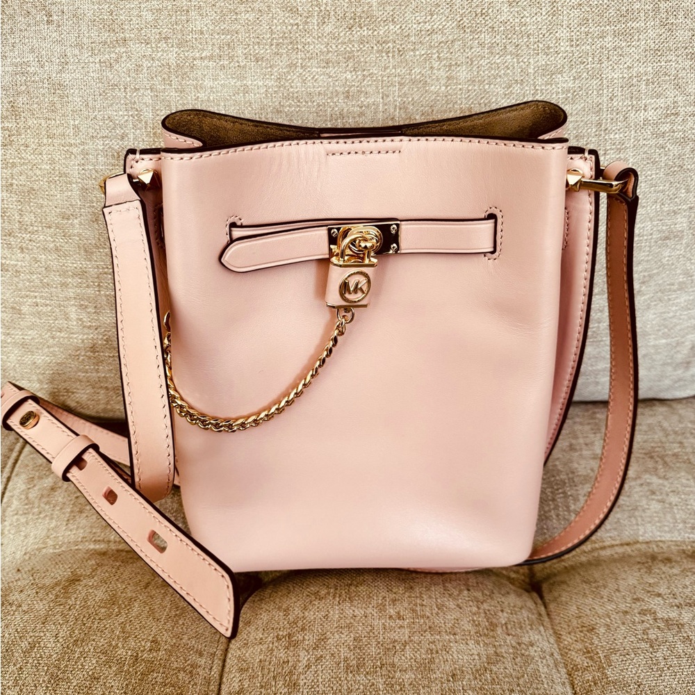 Michael Kors Hamilton Legacy Medium Leather Messenger Bag